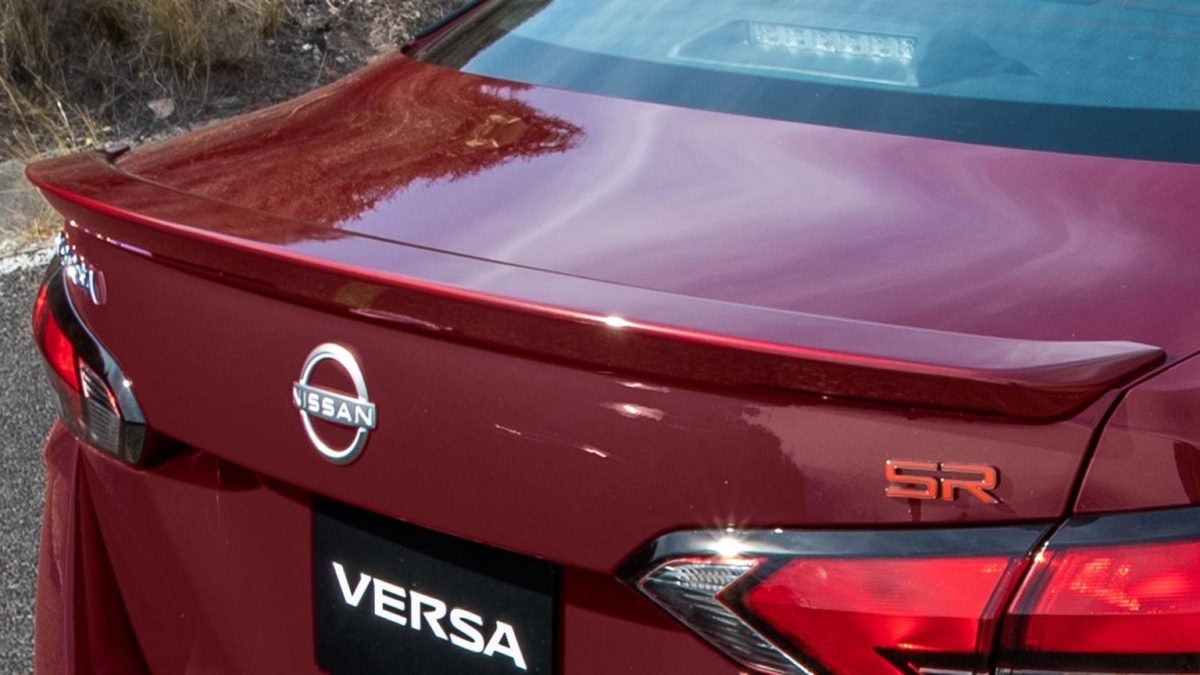 Nissan Versa Exterior5